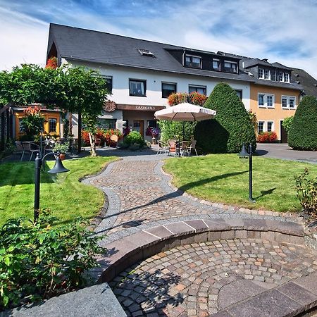Wein & Gastehaus Hermeshof Hotel ทริทเท็นไฮม์ ภายนอก รูปภาพ