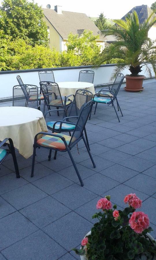 Wein & Gastehaus Hermeshof Hotel ทริทเท็นไฮม์ ภายนอก รูปภาพ