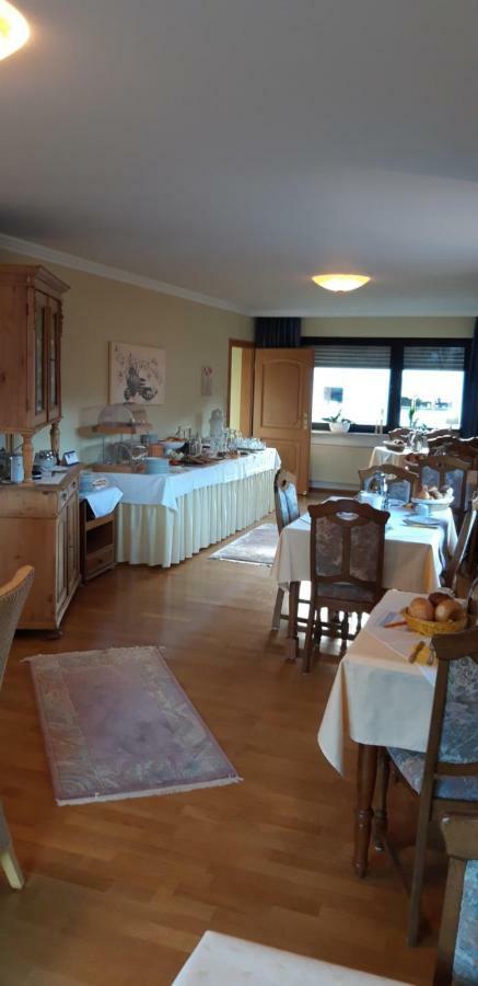 Wein & Gastehaus Hermeshof Hotel ทริทเท็นไฮม์ ภายนอก รูปภาพ